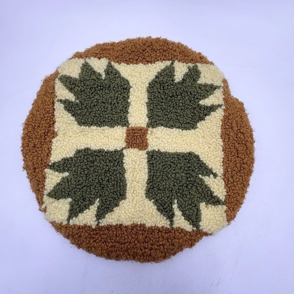 Handmade Latch Hook Chair Cover Round 16